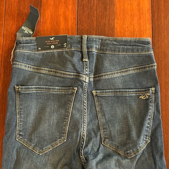 Hollister Jean Legging - Picture 3 of 9